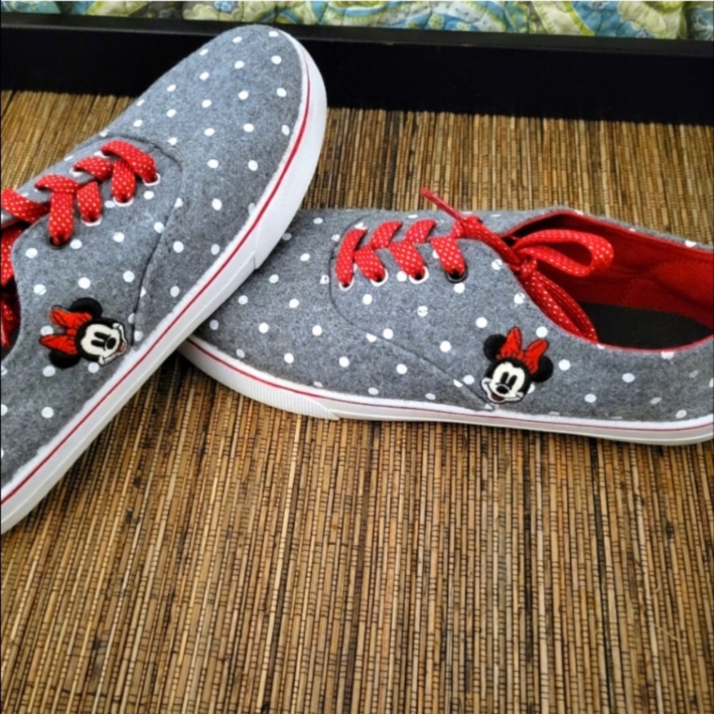 EUC Disney Minnie Mouse Tennis Shoes